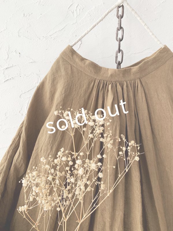 画像8: MARCHE' DE SOEUR／バッククロスギャザーワンピース・ブラウンカーキ (8)