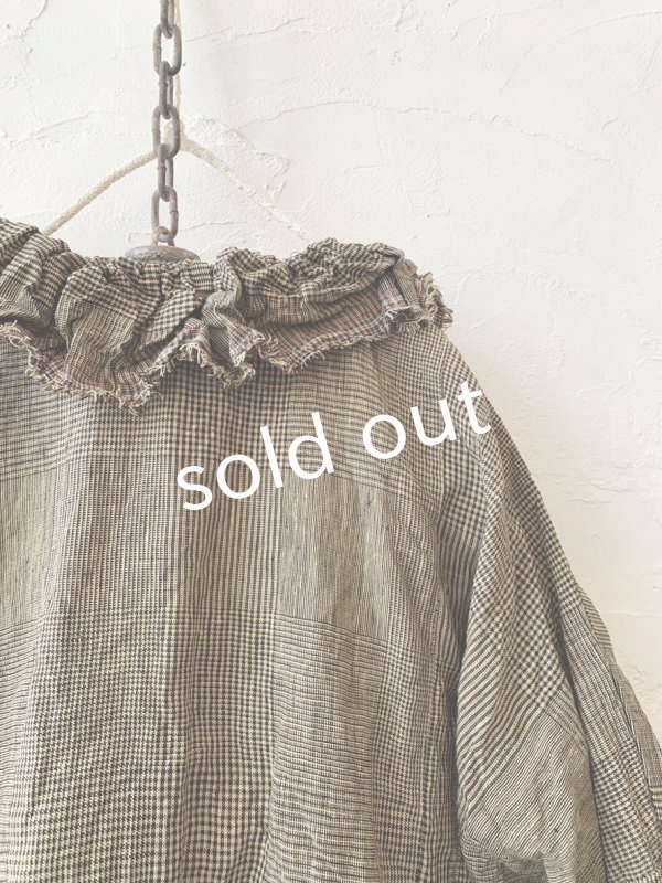 画像10: MARCHE' DE SOEUR／グレンチェックリネンフローフリルブラウス・ヴィンテージカーキ (10)