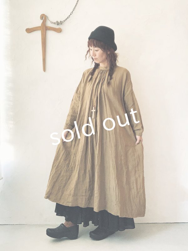 画像12: MARCHE' DE SOEUR／バッククロスギャザーワンピース・ブラウンカーキ (12)