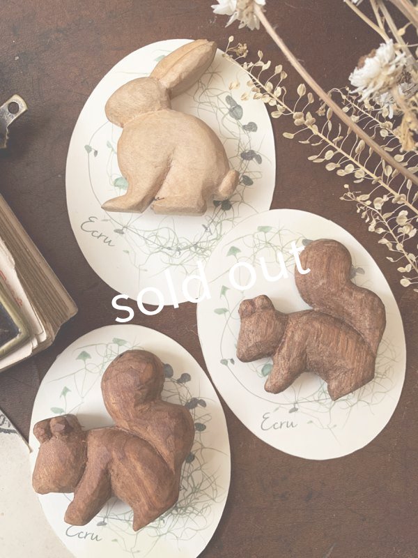 画像2: ecru-ke／木彫りのブローチ (2)