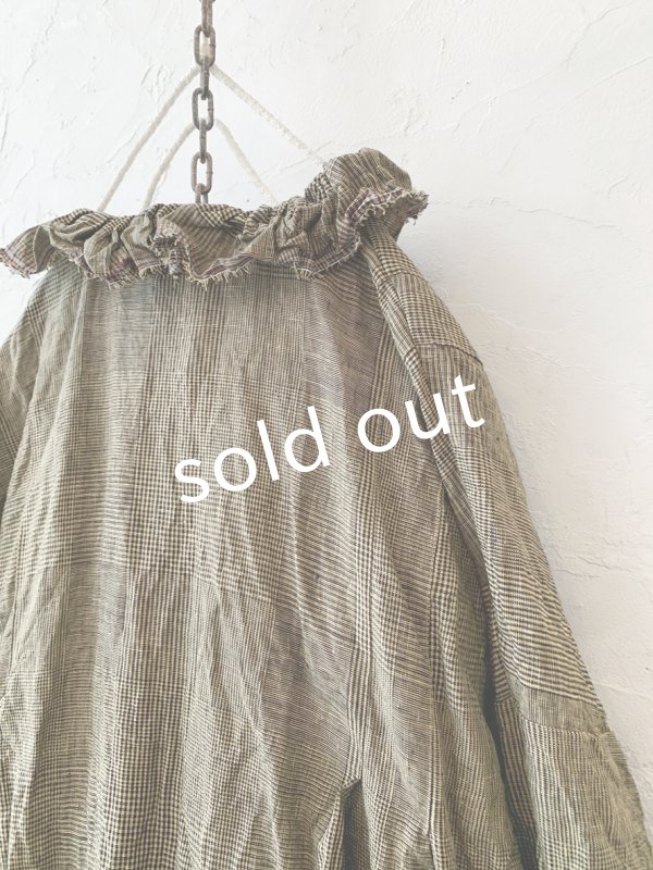 画像8: MARCHE' DE SOEUR／グレンチェックリネンフローフリルワンピース・ヴィンテージカーキ (8)