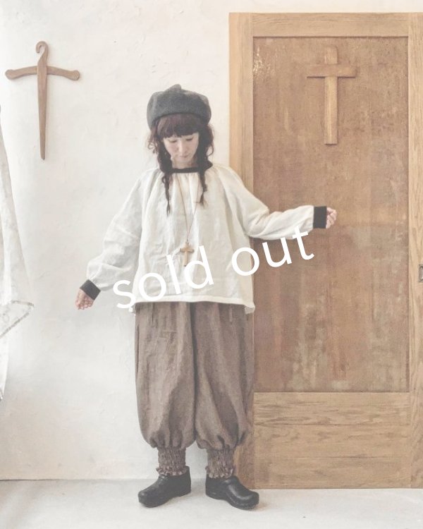 画像12: MARCHE' DE SOEUR／チャーチカフスブラウス・黒×エクリュ (12)