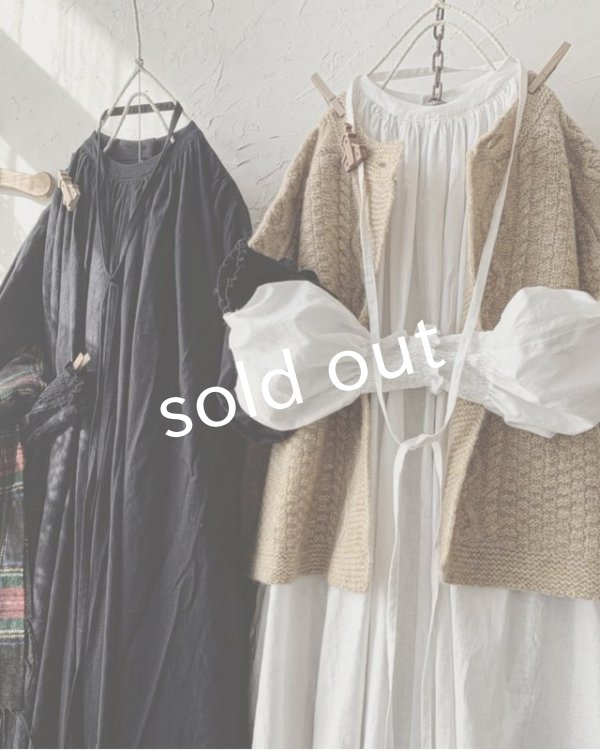 画像2: kosatofuku／シャーリングギャザーのドレス (2)