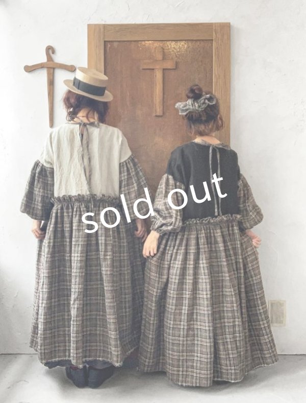 画像10: MARCHE' DE SOEUR／ブルターニュのワンピース・ウールリネン アンティークチェック黒 (10)