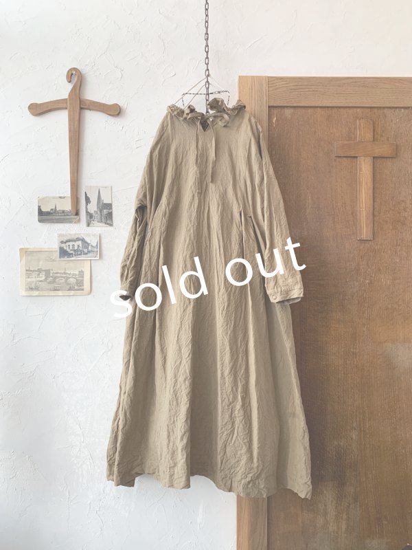 画像8: MARCHE' DE SOEUR／フリル襟のワンピース・ブラウンカーキ (8)