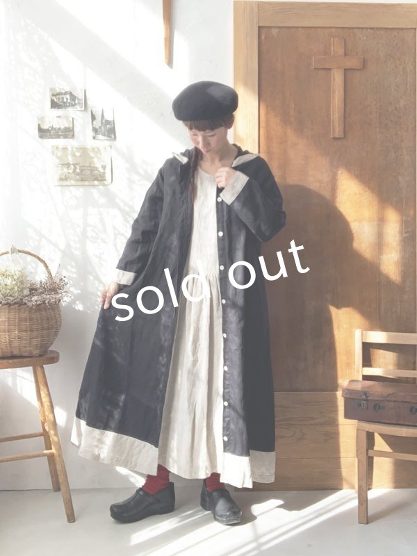 画像3: Avenue/フード付き前開きボタンギャザーワンピース (3)