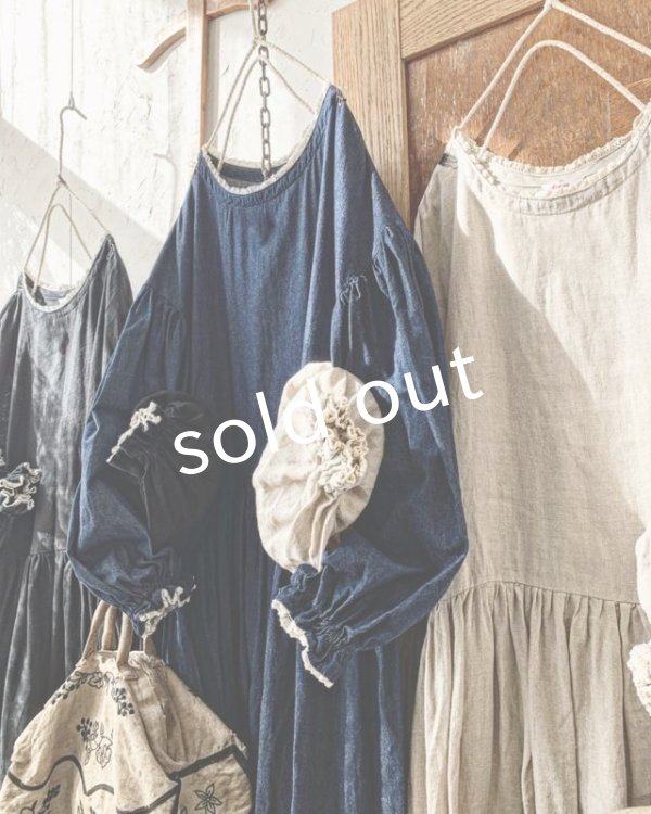 画像2: Avenue／レース襟ギャザーワンピース (2)