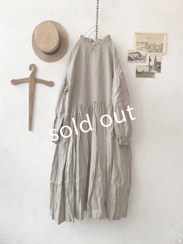 画像8: Avenue／フリル襟ギャザーワンピース (8)