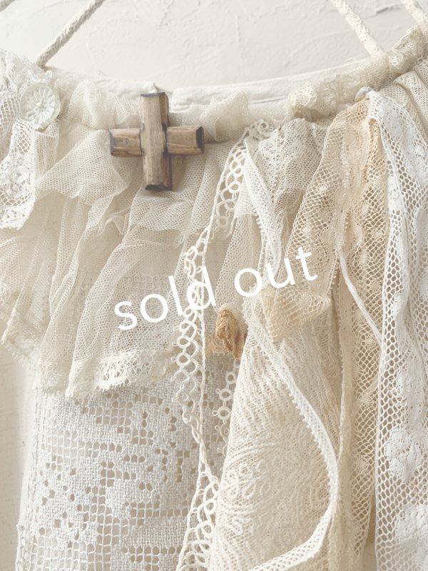 画像4: pollenbienco/アンティークレースと十字架のギャザーブラウス ・B (4)