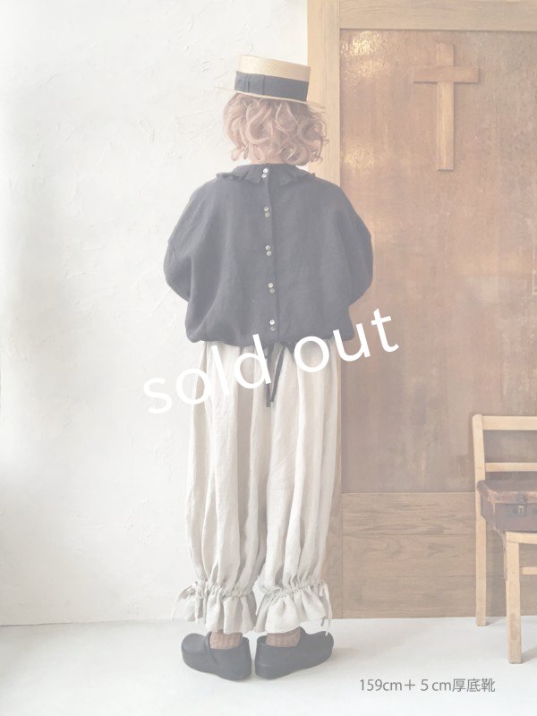 画像16: kosatofuku／プリーツカラーとレース切替のブラウス・オフ (16)