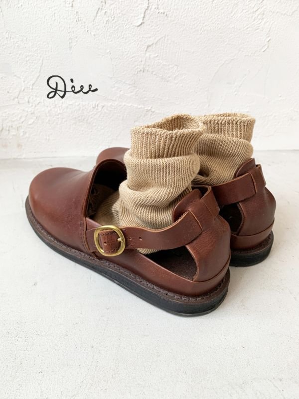 画像4: Diu／本革カメリアサンダル・ダークブラウン (4)