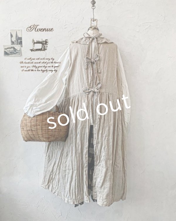 画像2: Avenue／後ろりぼんのフリルカラーワンピース・生成り (2)