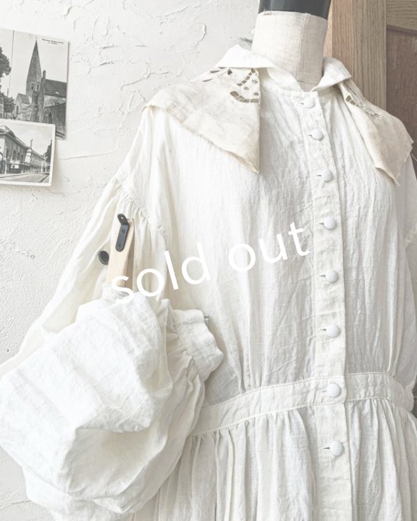 画像8: HALLELUJAH/Chemise a la Reine Robe 王女のシャツローブ・black (8)