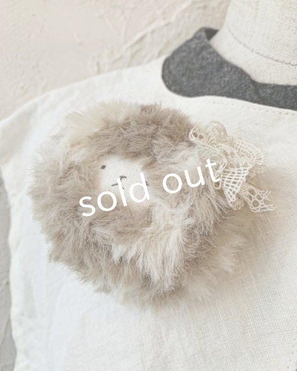 画像5: mifumi/当店限定 クロスステッチ刺繍の付け襟(スケキヨブローチ付)・オフ (5)