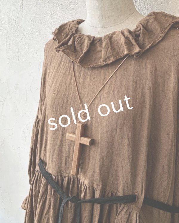 画像2: MARCHE' DE SOEUR／ラッフルウエストリボンワンピース・アンティークブラウン (2)