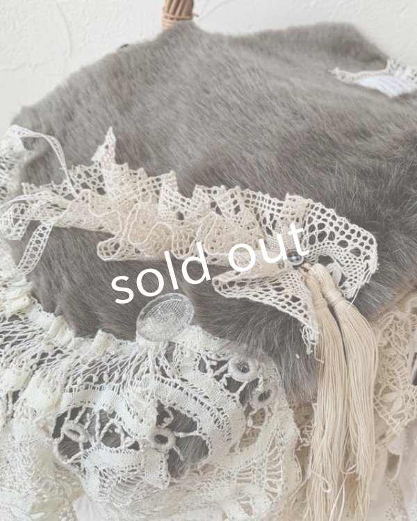 画像8: pollenbienco／アンティークレースのファーカバーバスケット・B (8)