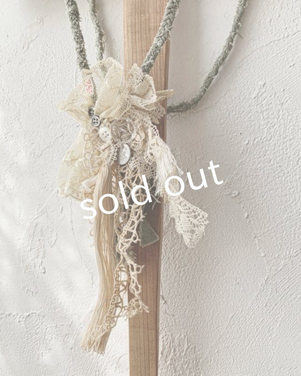 画像2: pollenbienco／アンティークレースとメダイのネックレス (2)