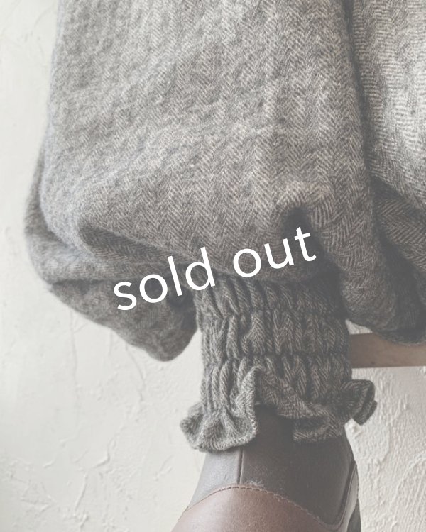 画像4: MARCHE' DE SOEUR／シェットランドウールヘリンボーン ピエロパンツ・チャコール (4)