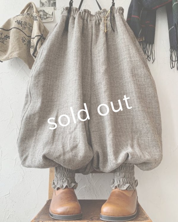 画像3: MARCHE' DE SOEUR／シェットランドウールヘリンボーン ピエロパンツ・モカベージュ (3)