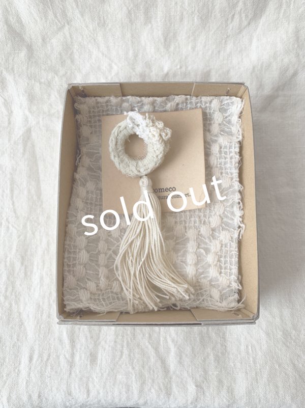 画像6: toromeco／草木染め tiny wreath & tassel brooch・smoky yellow (6)