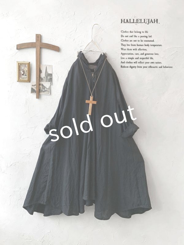 人気定番の femme de HALLELUJAH／Robe de 小間使いローブ衿付 chambre ワンピース