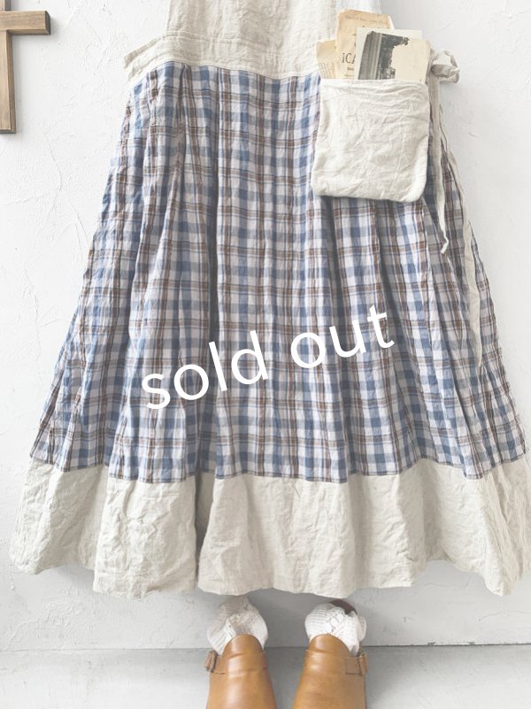 画像3: MARCHE' DE SOEUR／エプロンワンピース・生成り×ブルーチェック (3)