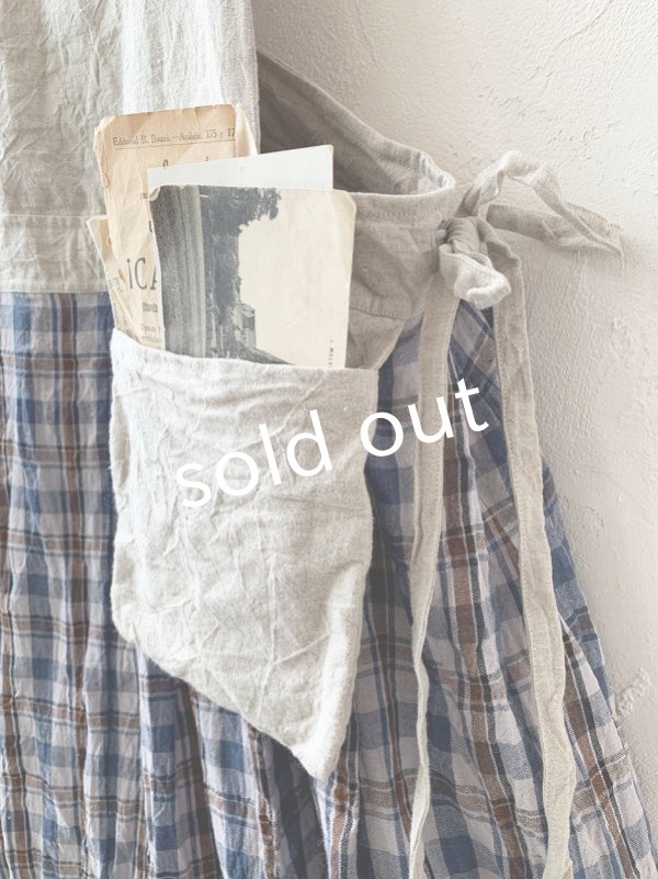画像4: MARCHE' DE SOEUR／エプロンワンピース・生成り×ブルーチェック (4)