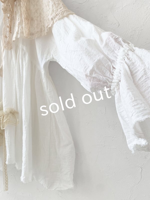 画像5: pollenbienco／ケープ付きアンティークレースプルオーバー (5)