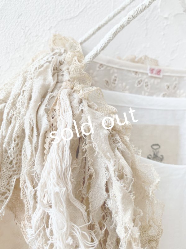 画像7: pollenbienco／ケープ付きアンティークレースプルオーバー (7)