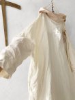 画像7: MARCHE' DE SOEUR／フードワンピース・オフ×ベージュ (7)