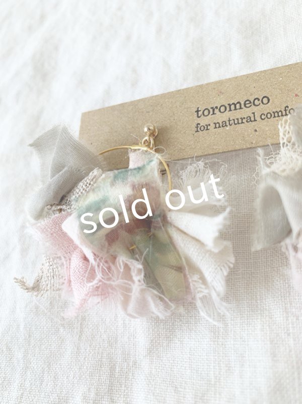 画像5: toromeco／裂き布フープイヤリングpetals (5)