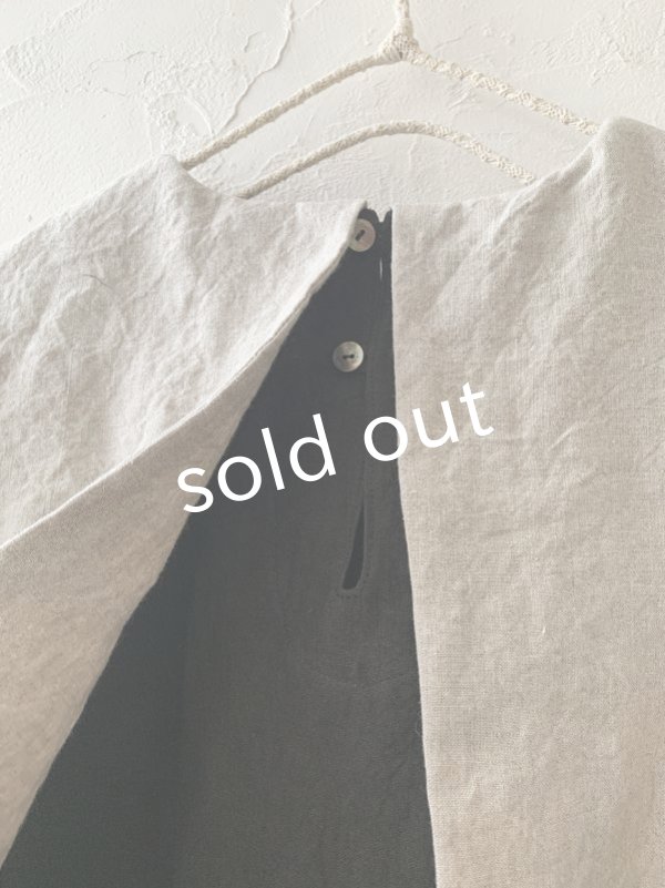 画像4: je suis comme je suis/ビブカラーブラウス・黒 (4)