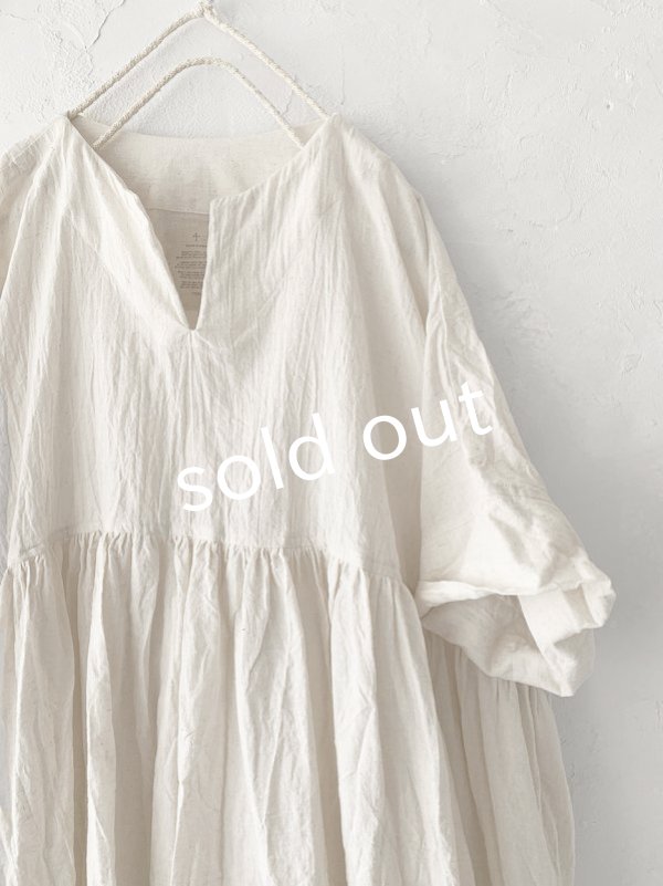 画像2: MARCHE' DE SOEUR/ ギャザープルオーバー・ハーフリネンアイボリー (2)