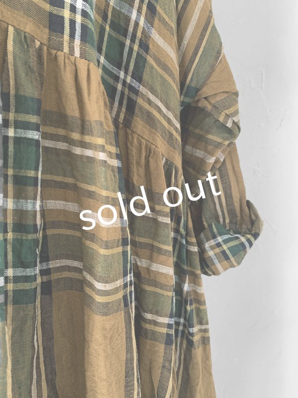 画像6: MARCHE' DE SOEUR／スキッパーギャザーワンピース・オータムチェック (6)