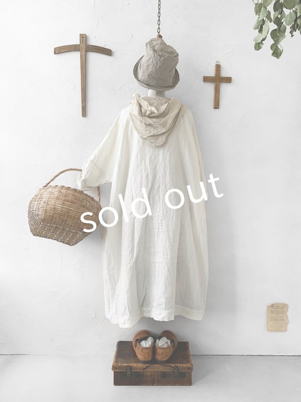 画像9: MARCHE' DE SOEUR／フードワンピース・オフ×ベージュ (9)