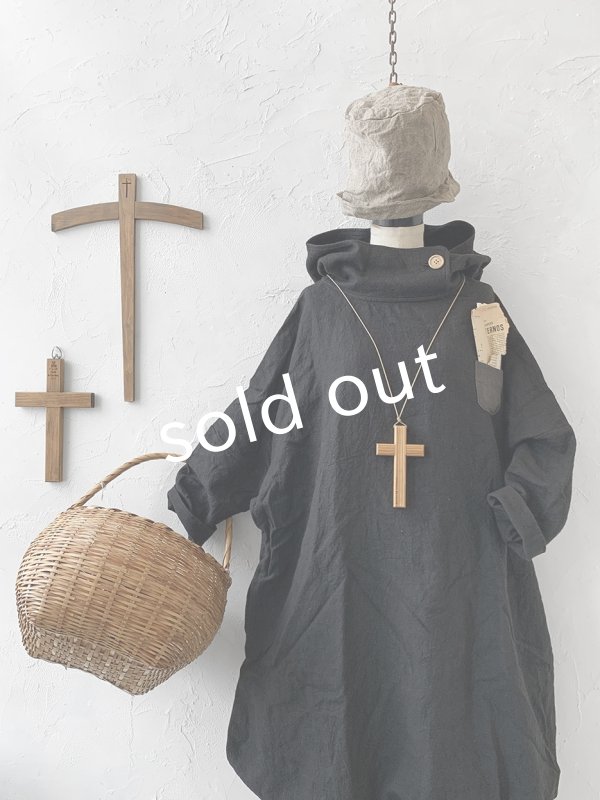 画像2: MARCHE' DE SOEUR／フードバルーンチュニック・黒 (2)