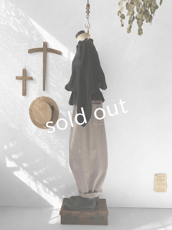 画像7: kosatofuku／肩ボタンのギャザーブラウス・黒 (7)