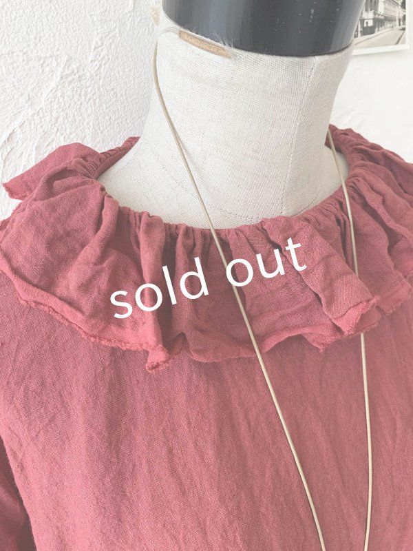 画像3: MARCHE' DE SOEUR／ラッフル襟の裾絞りプルオーバー・ファナージュダークレッド (3)