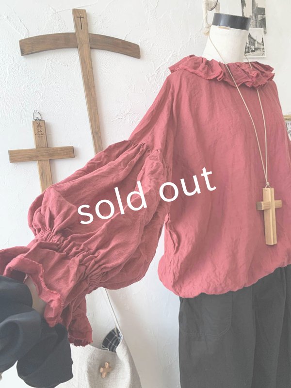 画像6: MARCHE' DE SOEUR／ラッフル襟の裾絞りプルオーバー・ファナージュダークレッド (6)