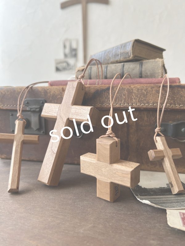 画像2: MARCHE' DE SOEUR／木の十字架ネックレス (2)