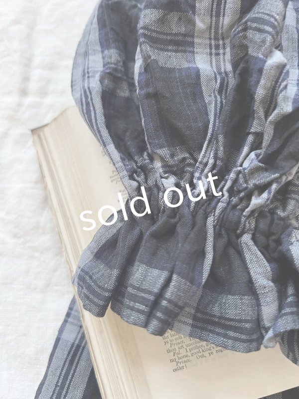 画像2: MARCHE' DE SOEUR／ラッフル襟のワンピース・ネイビーチェック (2)