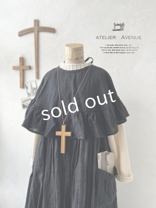 画像2: Avenue/フリルギャザーポンチョ・黒 (2)