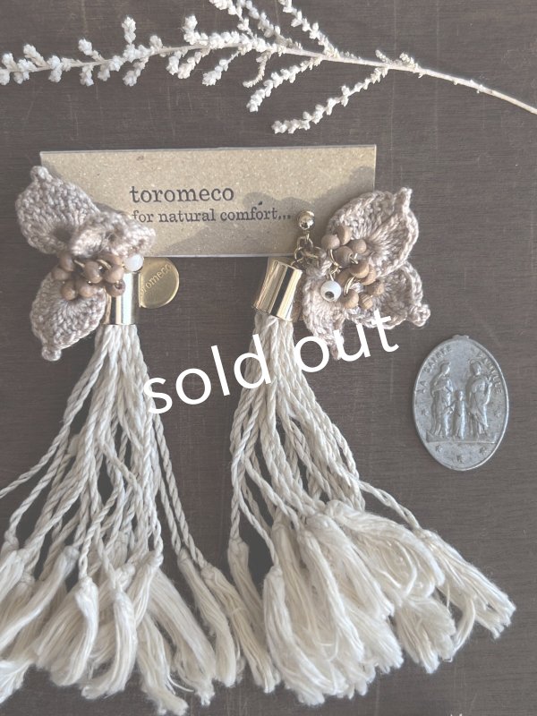 画像2: toromeco／ ”tsubuto” クロッシェ＆アンティークタッセルイヤリング (2)