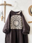 画像2: shizuka's／アンティークレースのワンピース・ビターチョコ (2)