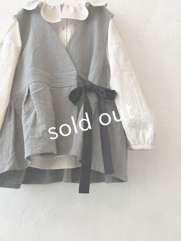 画像2: MAGALI /カシュクールジレ・アッシュグレー (2)