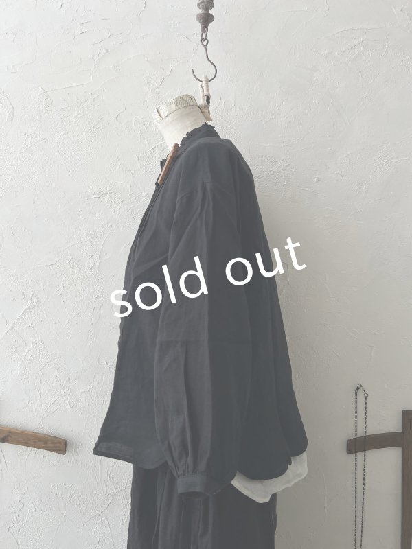 画像6: nous rendent heureux/フリル襟ピンタックブラウス・黒 (6)