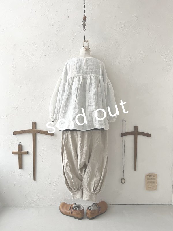 画像9: nous rendent heureux／バルーン袖ブラウス・オフ (9)