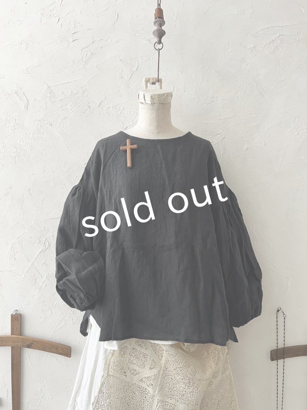 画像2: nous rendent heureux／バルーン袖ブラウス・黒 (2)