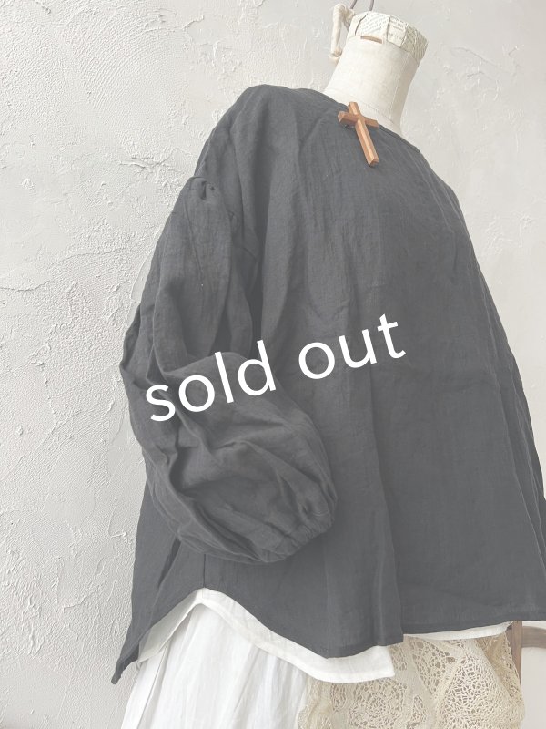 画像3: nous rendent heureux／バルーン袖ブラウス・黒 (3)