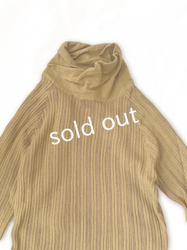 画像2: 08mab/ゆるタートルネックカットソー・マスタード (2)